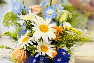 Emporium Flowers - 10