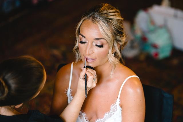 Makeup by Grace Kelly - 4