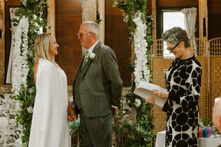 Arabella Wilde - A Wilde Celebrant - 5