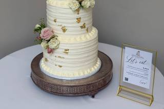 Helen's Cakery - 15