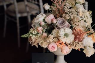 Willow and Bear Floral Design - 12