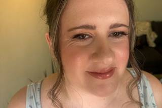 Daisy Evans Makeup Artist - 6