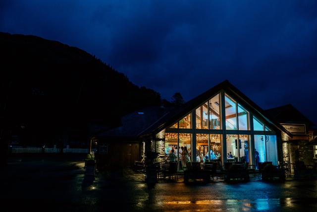 The Inn on the Lake - 4