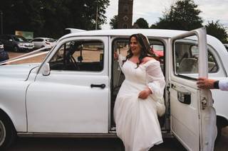 iDoTaxi Wedding Cars & Taxis - 5