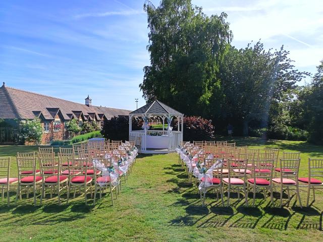 Cantley House Hotel and Barn - 3