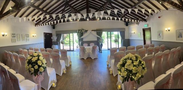 Oak Farm Hotel - 1
