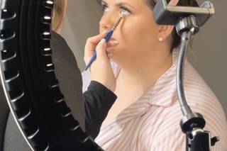 Anna Wise Makeup & Beauty - 12