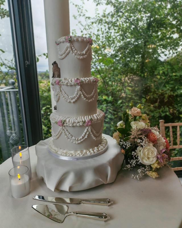 Sara’s cake heaven - 1