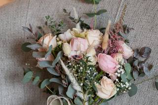 ArtiBelle Florists - 7