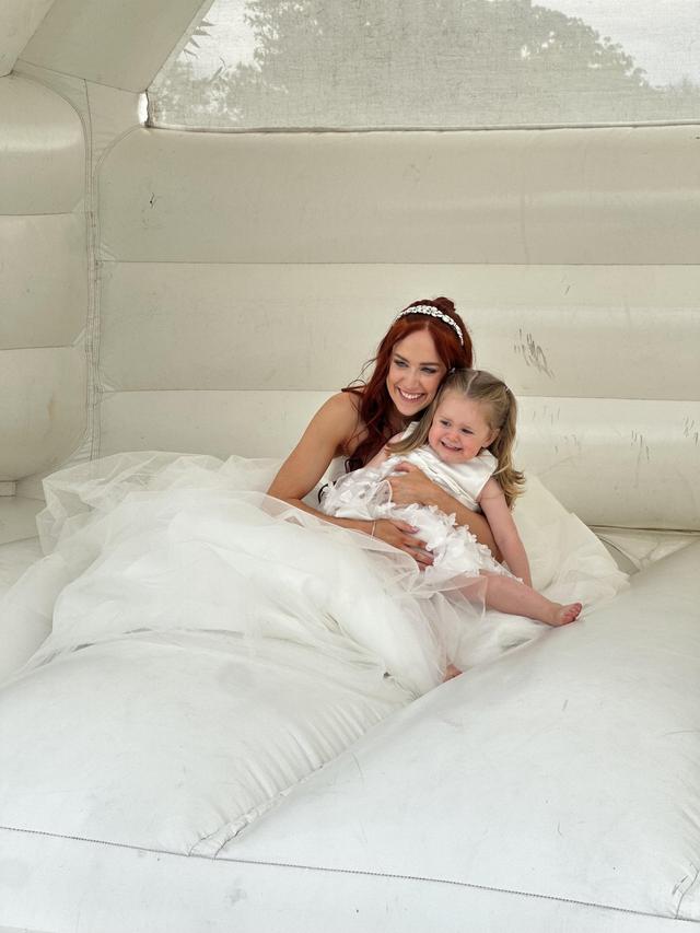 Knotpixs Wedding Content Creator - 3