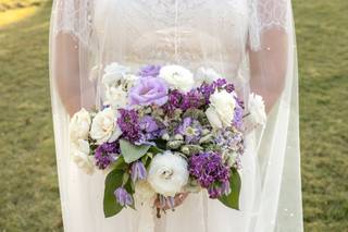 Willow and Bear Floral Design - 6