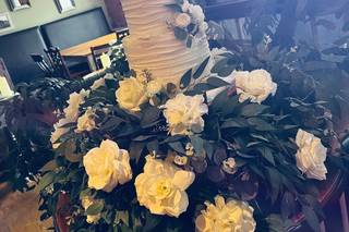Rustic Wedding Blooms Hire & Co - 9
