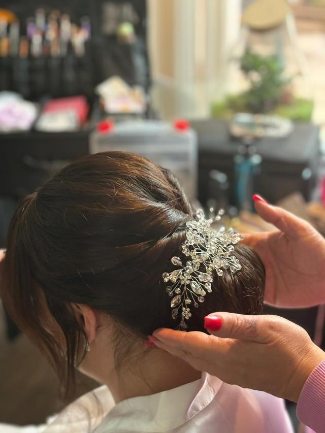 Sapphire Styling Hair & Makeup - 3