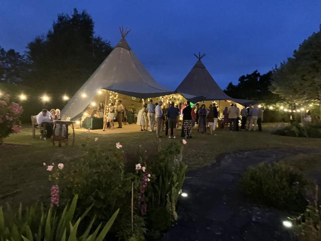 The Little Wedding Lending Company - 1