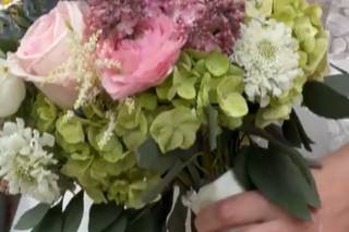 Cain and Clover Flowers - 10