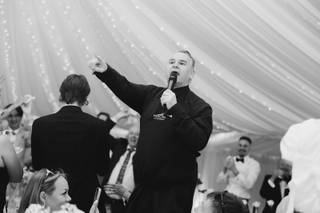 The real singing waiters - 15