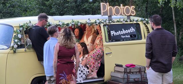 the PhotoBay - 3
