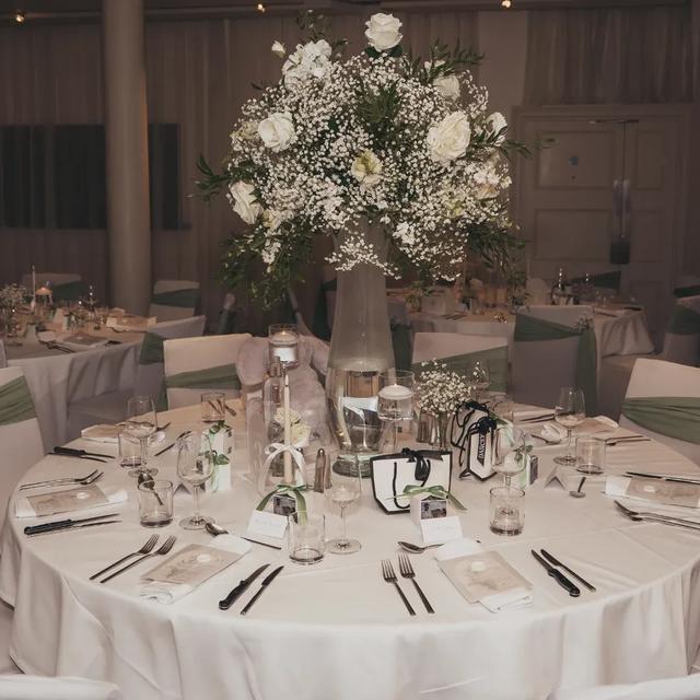 Hard Days Night Hotel - 3