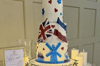 Helen's Cakery - 14