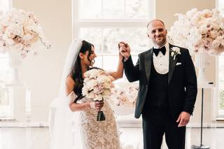 Layes Wedding Stylists - 11