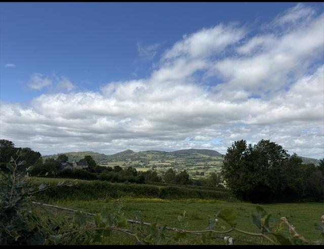 Camlad Barns - 1