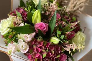 Unique Flowers & Fragrance - 17