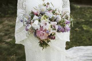 Flutter Florals - 6
