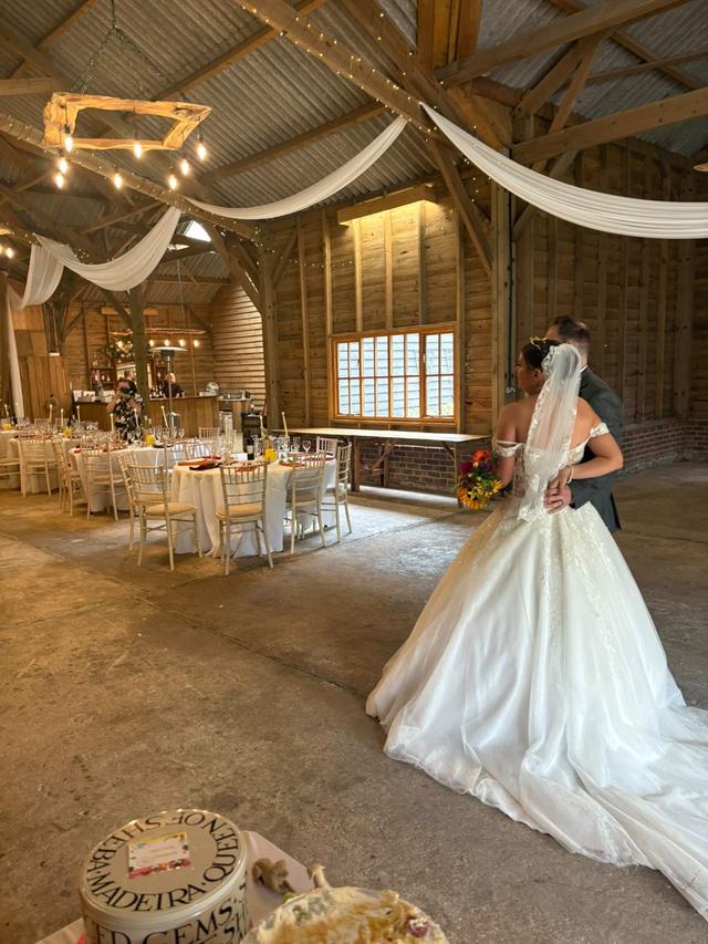 Captains wood Barn - 3