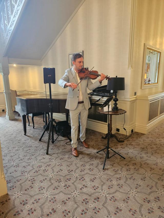 Carl Bradford Violin - 2