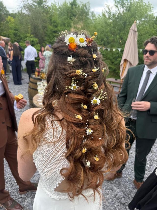 Linnie,me&beyond boho bridal hair - 2