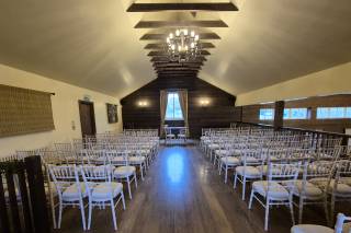 The Essex Barn at the White Hart - 14