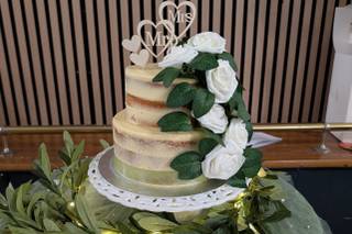 Rustic Wedding Blooms Hire & Co - 19