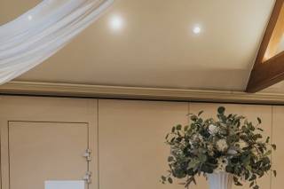 Layes Wedding Stylists - 5