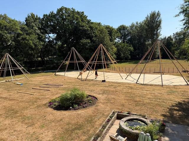 Tribeca Tipis - 1