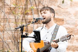 Archie Live Musician - 5