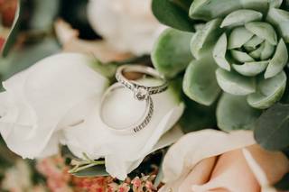 Peony & Blush Wedding Photography - 8