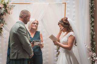 Sara Bamford Celebrant - 6