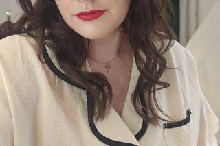 Elligance Hair & Makeup - 5