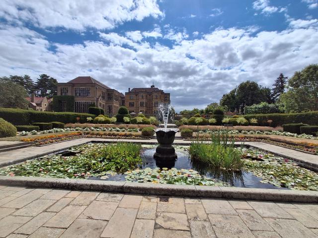 Fanhams Hall - 3
