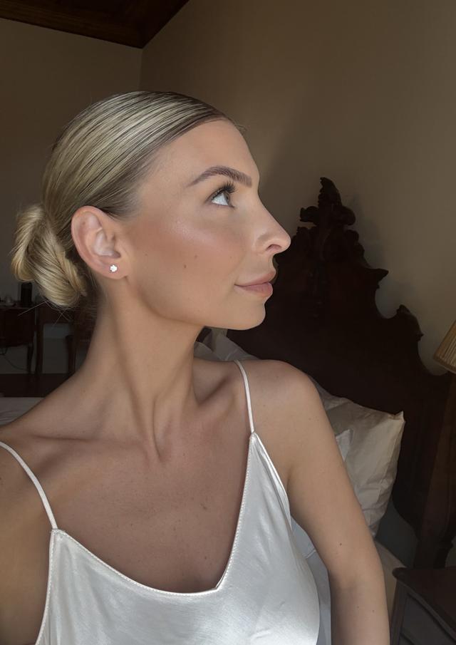 Mrs Makeup - 1