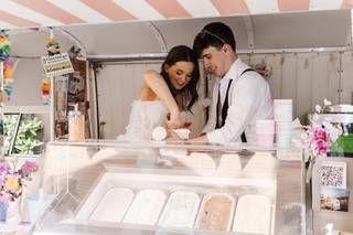 Polly's Vintage Ice Cream Parlour - 6