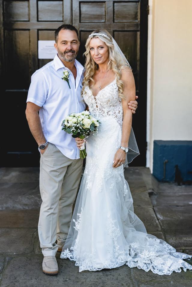 Hollywood Trained Pro Hair and Makeup Artist - 2