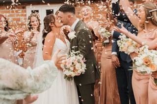 Nova Blooms Florist - 17