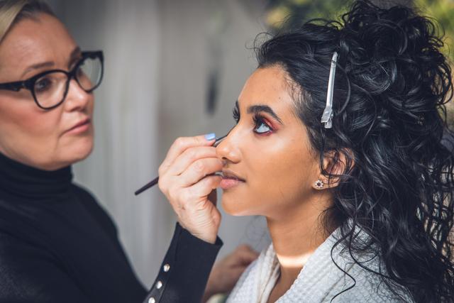 Elizabeth Joseph-Love Makeup Artist - 1