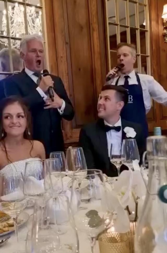 The Three Waiters - Three Singing Waiters - 2