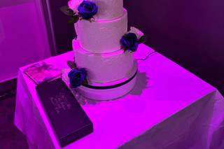 Sparkles Cake Company - 6