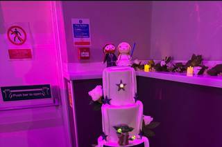 Sparkles Cake Company - 7