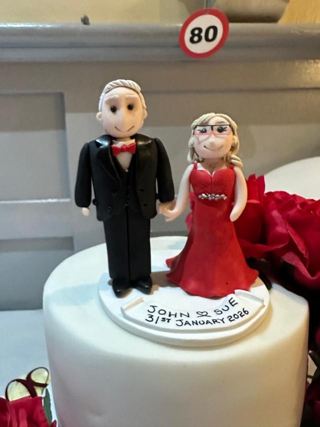 Page´s Personalised Cake Toppers - 2