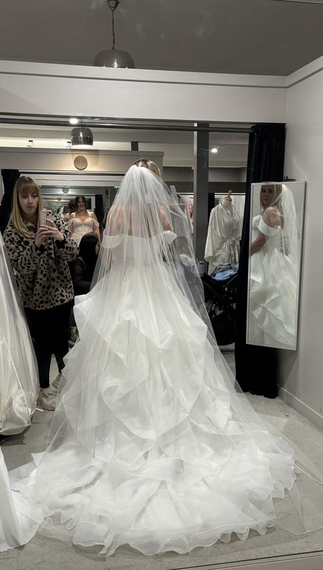 Mandy Lazenby Bridal Alterations - 2