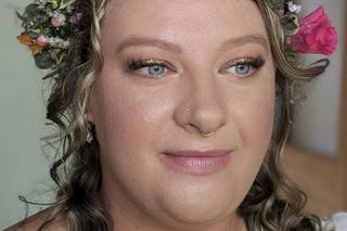 Toni Searle Beauty - 19